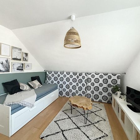 T1 Cosy - 5Min Du Port - Parking - Linge Inclus Appartement Vannes Buitenkant foto